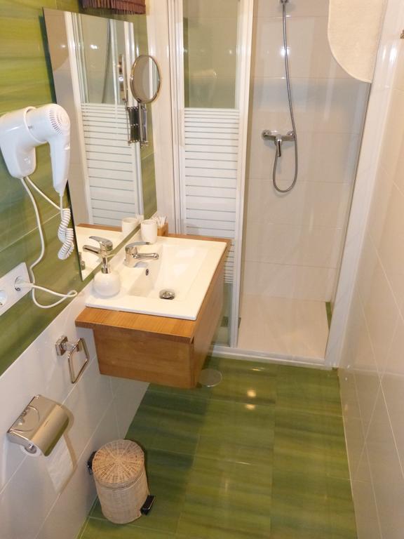 Pension Arena Alicante Phòng bức ảnh